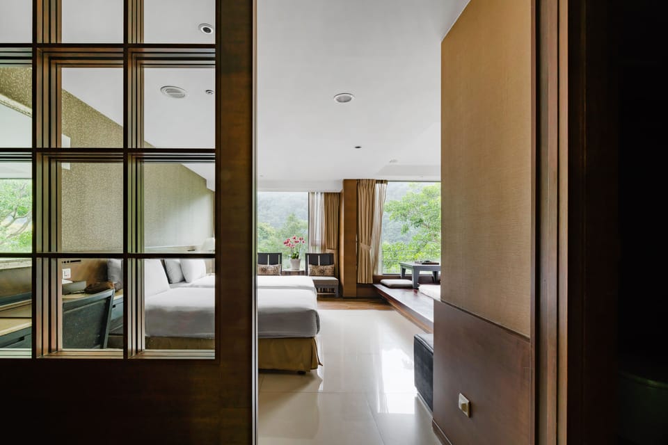 Prince Quad Room | Living area