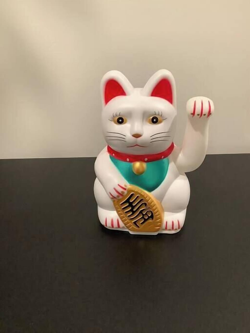 High Desert Fortune Cat awaits! Book your stay and experience the magic of Kanab.