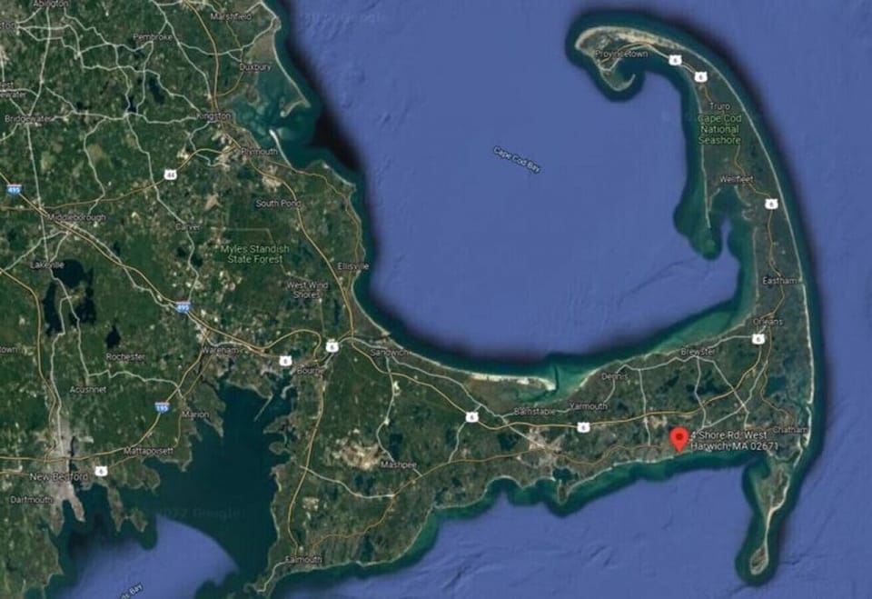 Perfectly located on the Nantucket sound!
