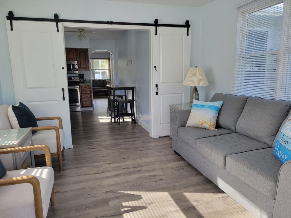Sunroom 