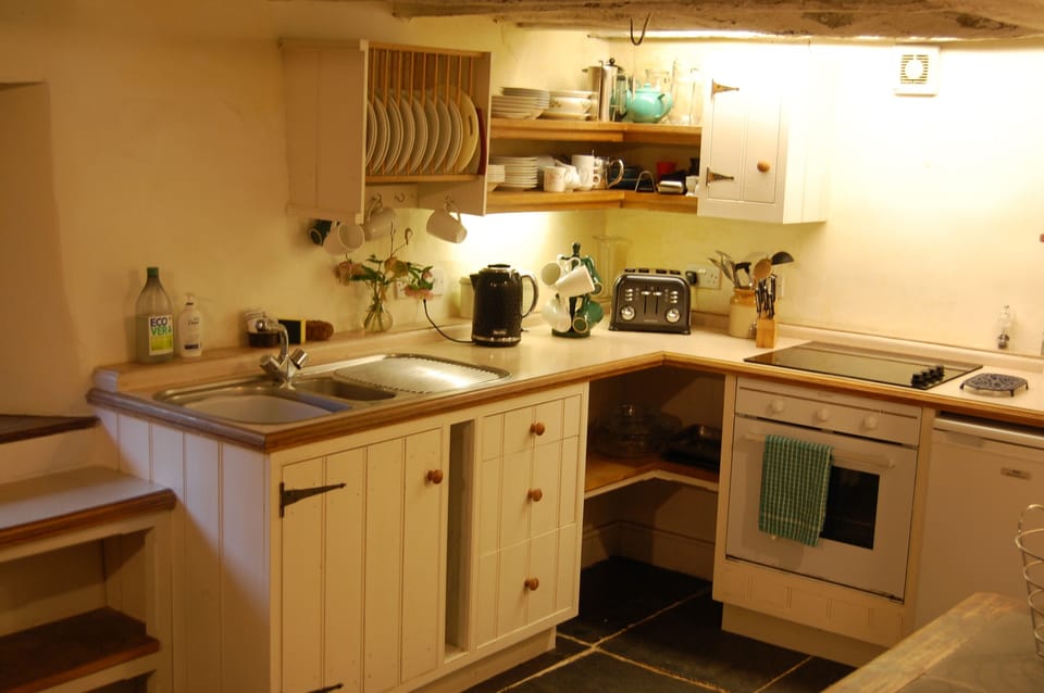 Longhouse kitchen