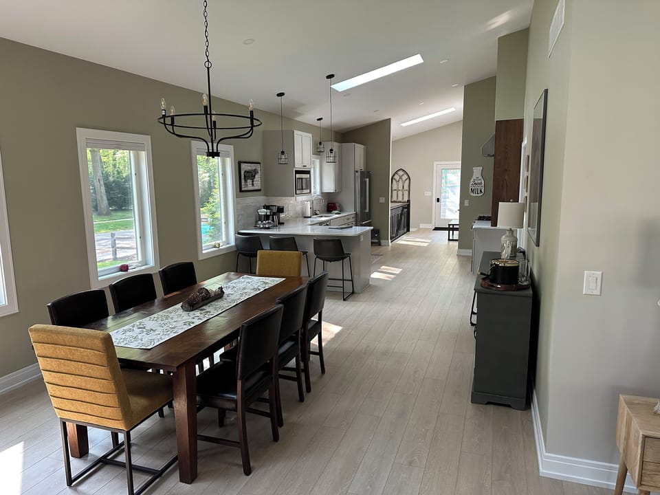 Dining room & kitchen - open concept - great for entertaining