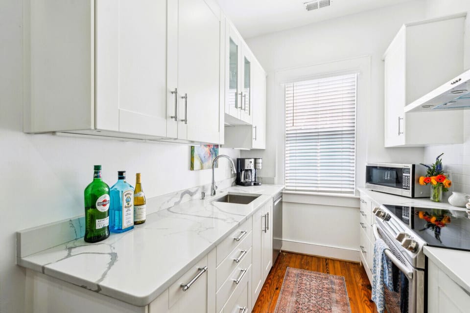 Fully Stocked Kitchen