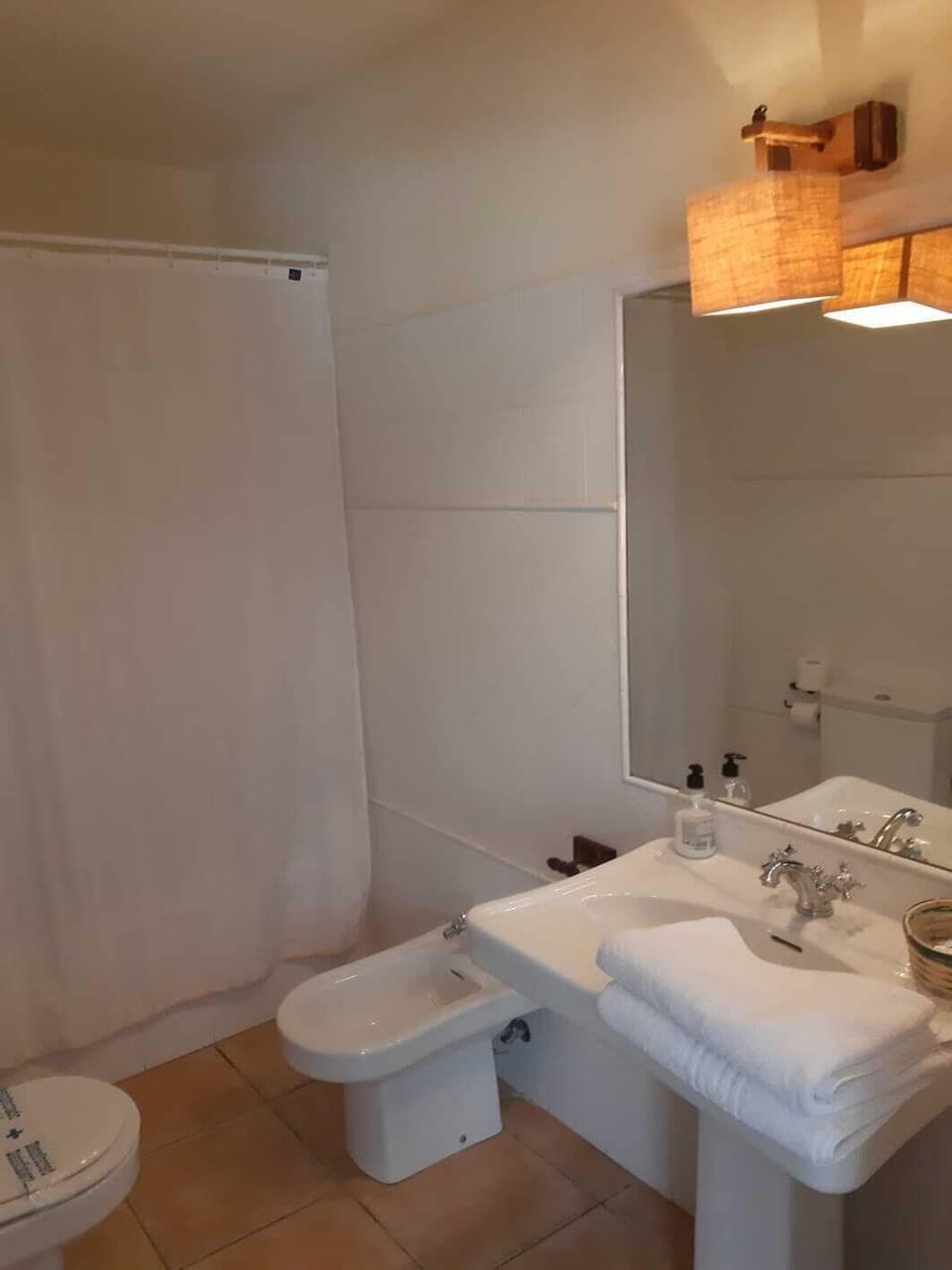 Family Room | Bathroom | Bidet, towels