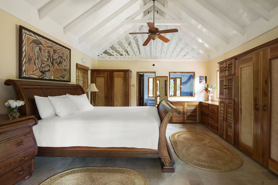 Deluxe Room, Multiple Beds | Minibar (free items), in-room safe, desk, laptop workspace