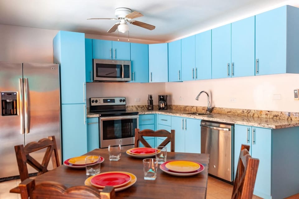 House, 3 Bedrooms | Private kitchen | Full-size fridge, microwave, stovetop, dishwasher