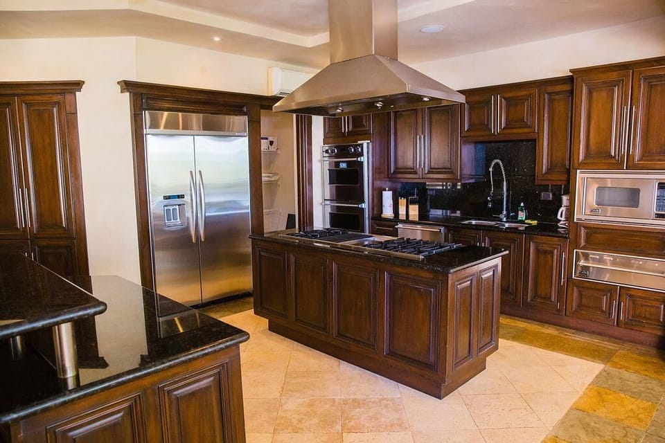 Villa, 5 Bedrooms, Accessible, Beach View | Private kitchen | Full-size fridge, microwave, stovetop, dishwasher