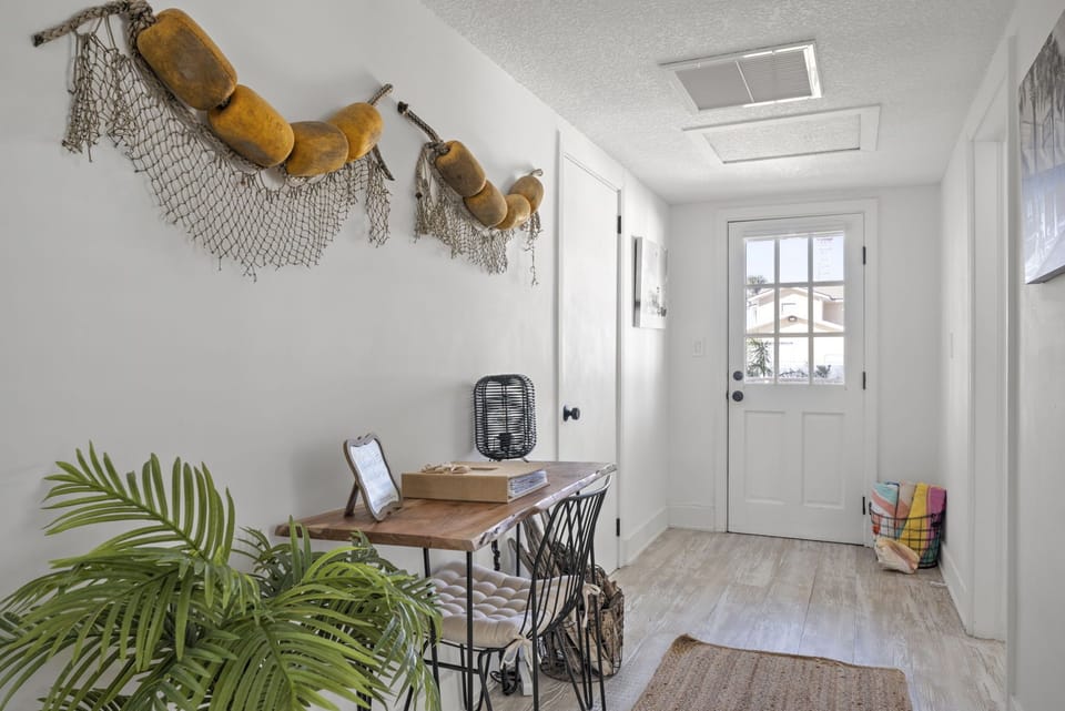 Office space in hallway
