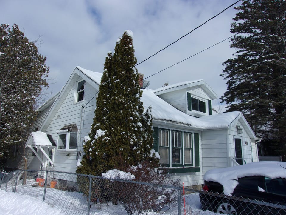 Quiet, Newer Petoskey Family Vacation Home.

