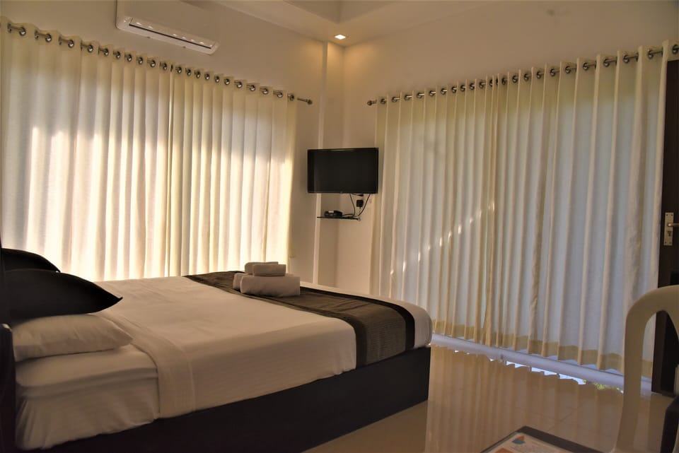Deluxe Double Room | City view