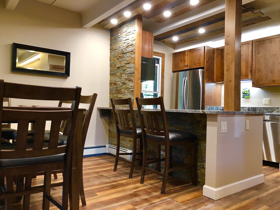 Breakfast bar