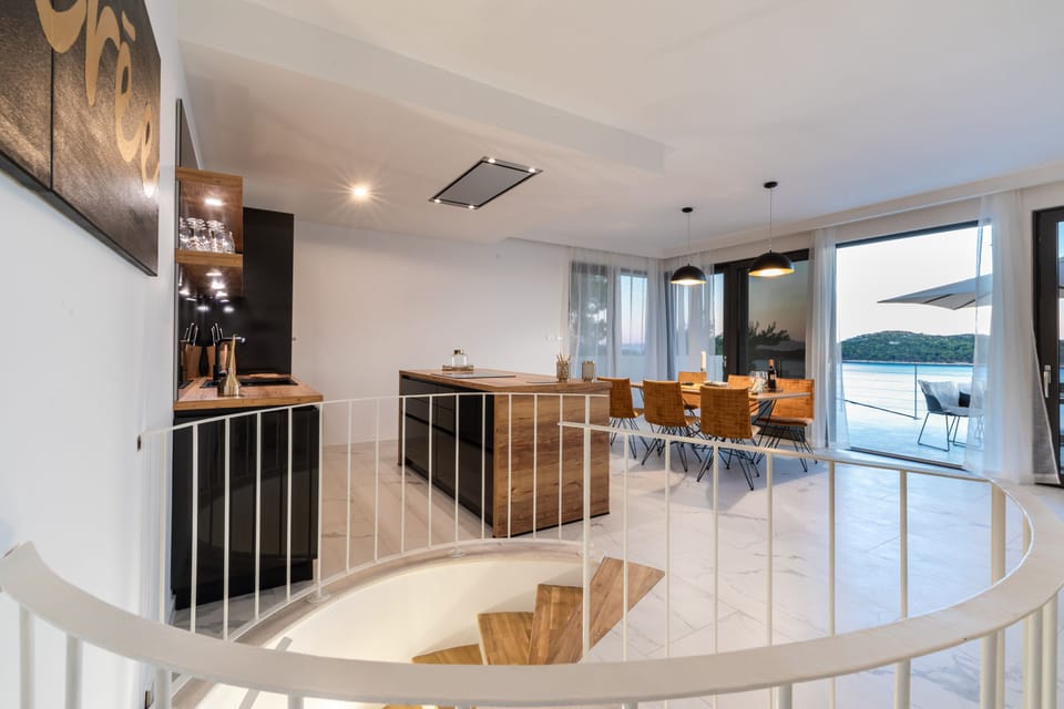 Villa (Three Bedroom Villa with Pool) | In-room dining