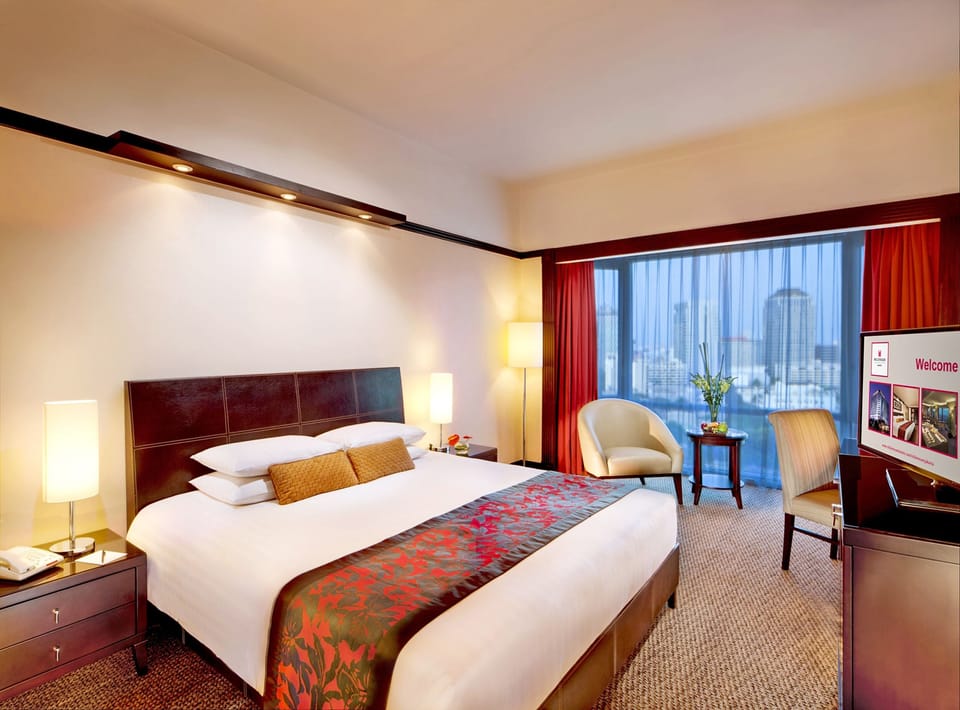In-room safe, desk, blackout drapes, soundproofing