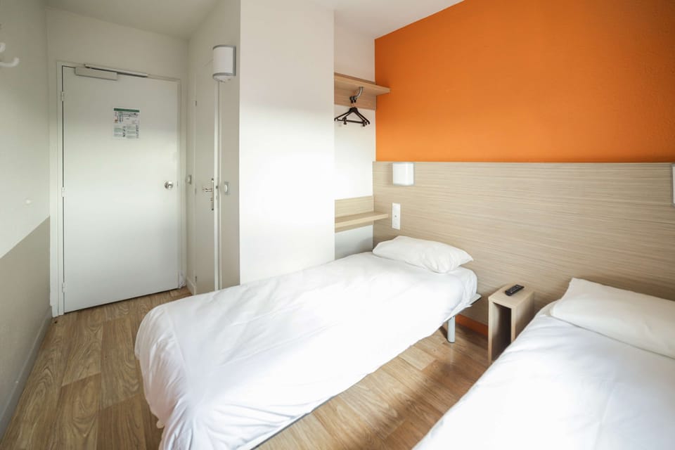 Standard Room, Multiple Beds | Blackout drapes, free WiFi, bed sheets