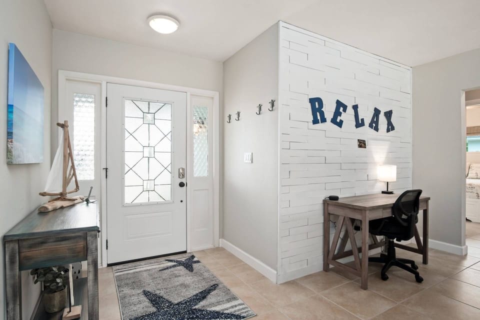 The Sea Turtle's welcoming entry sets the tone for what's sure to be an amazing getaway.