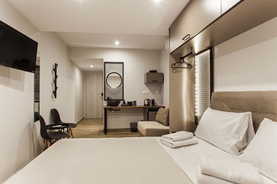 Superior Studio (5) | Soundproofing, free WiFi, bed sheets