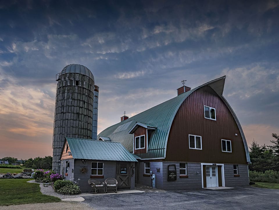 Welcome to the Bent Beam Barn 