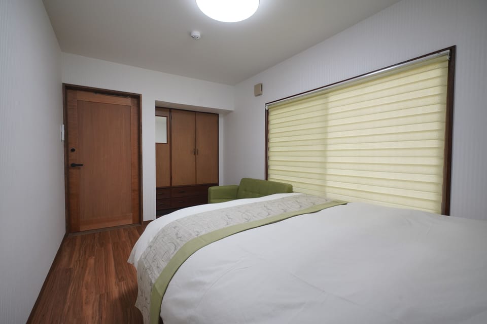 (201) 2F Western Room, Queen Bed (Private Room with Shower and Toilet) | Premium bedding, down comforters, blackout drapes, soundproofing