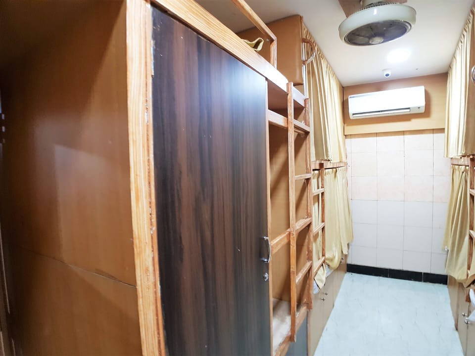 Basic Shared Dormitory, Men only | Free WiFi