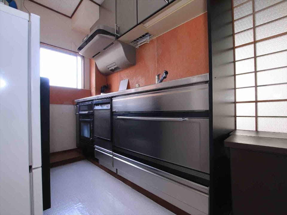 Apartment | Private kitchen | Fridge, microwave, stovetop, electric kettle