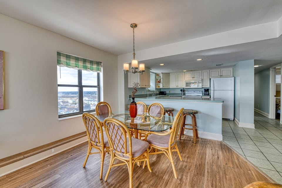 Atalaya Towers 1406
