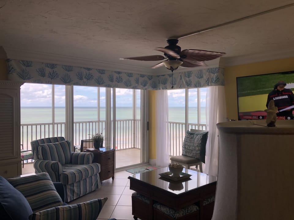 Relax in the family room and watch the waves and sunsets.