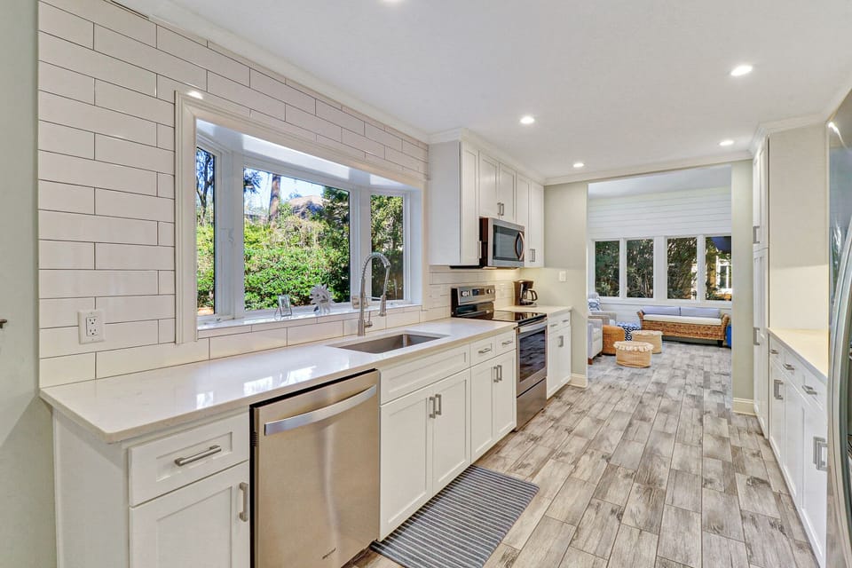 11 Red Oak | Kitchen