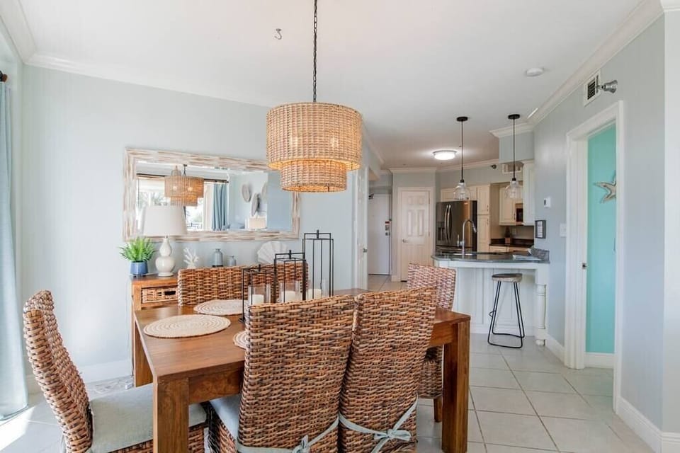 Open floor plan where the dining room looks into both the kitchen and the living room.