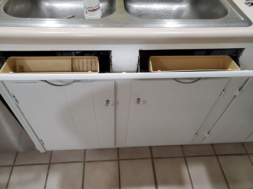 Kitchen Stainless Sinks, Disposal, Dishwasher and storage 