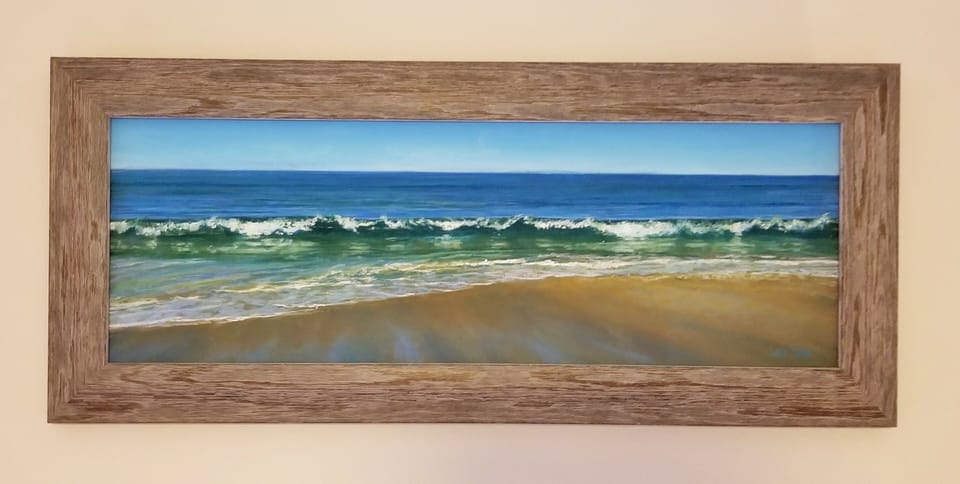 Virginia artist captures the beauty of the ocean in pastels
