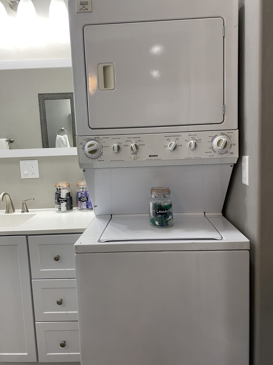 Private full laundry