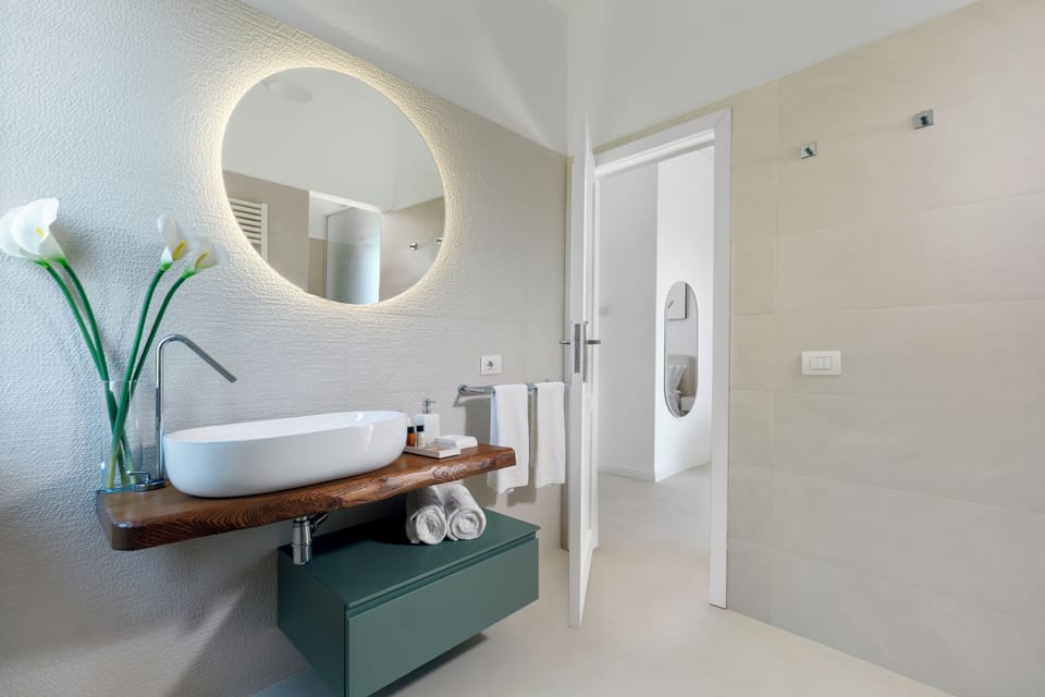 Villa, 5 Bedrooms, Smoking, Private Pool | Bathroom | Free toiletries, hair dryer, slippers, bidet