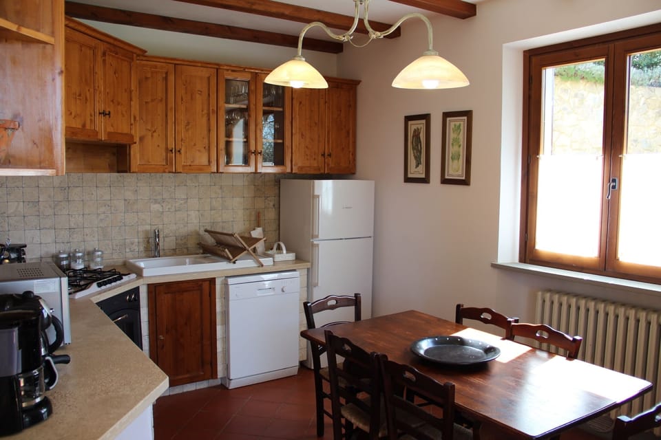 Villa, 3 Bedrooms, Smoking, Balcony | Private kitchen