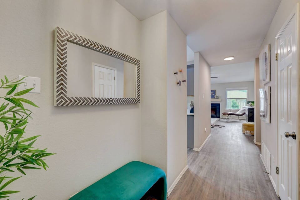 Entry way