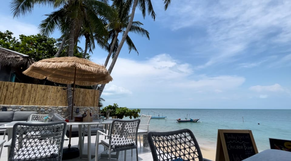 Apartment, 3 Bedrooms, Smoking, Private Pool | Beach | Sun loungers