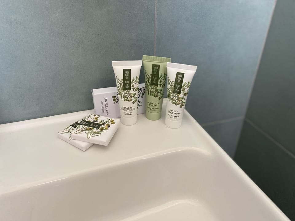 Bathroom amenities