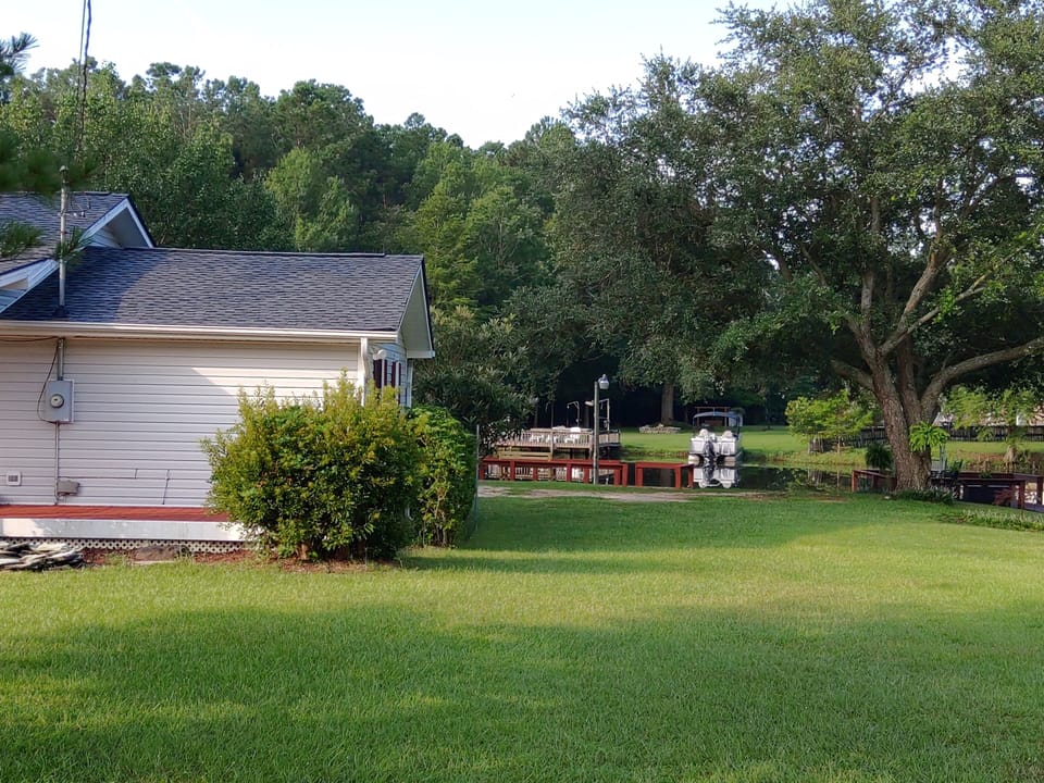 plenty of parking on the right side of home.