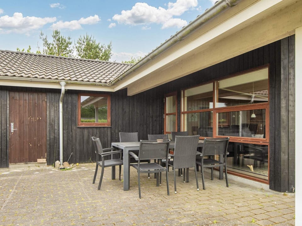 House | Dining