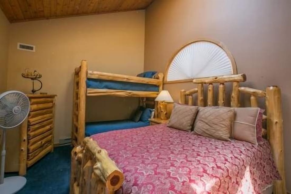 Apartment, 2 Bedrooms | 2 bedrooms, free WiFi