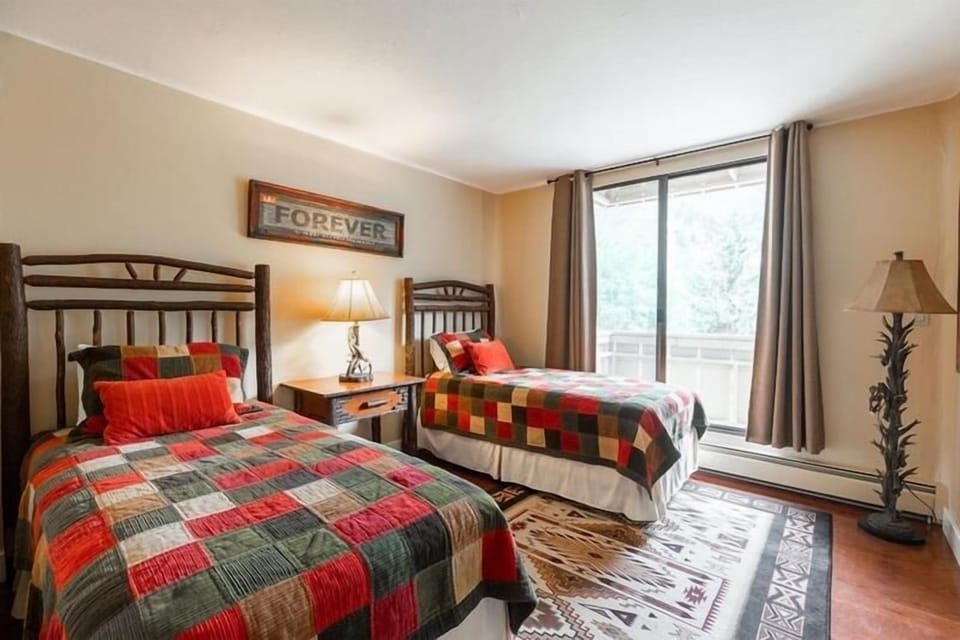 Apartment, 2 Bedrooms | 2 bedrooms, free WiFi, bed sheets