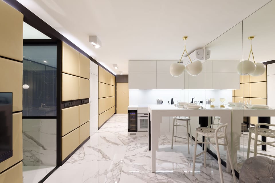 Superior Apartment | Living area | Flat-screen TV