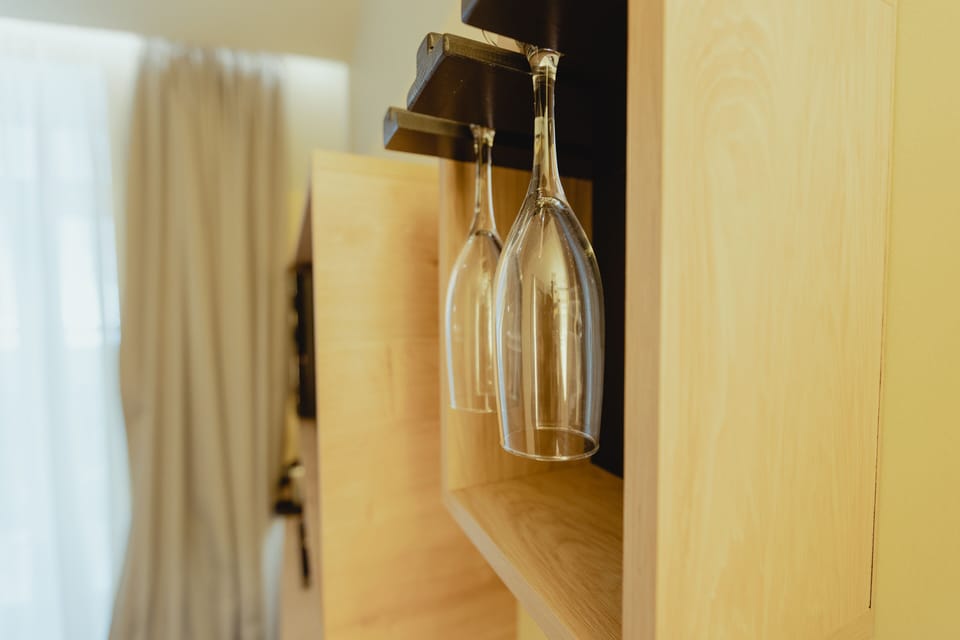 Economy Room | Premium bedding, down comforters, minibar, in-room safe