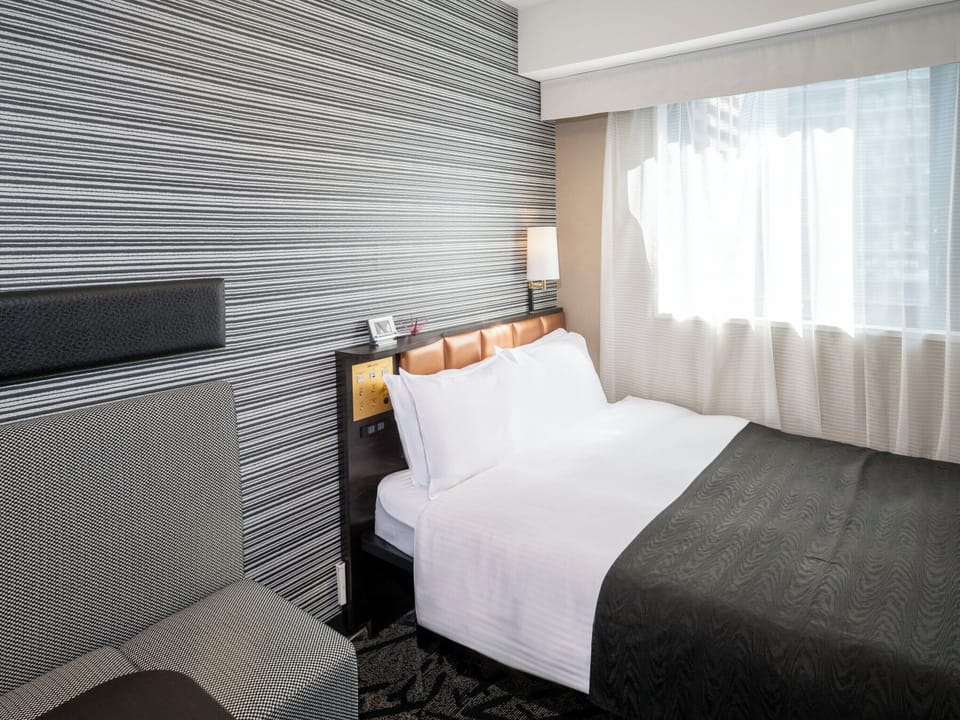 Cozy Room - Doble Non Smoking | Down comforters, desk, blackout drapes, free WiFi
