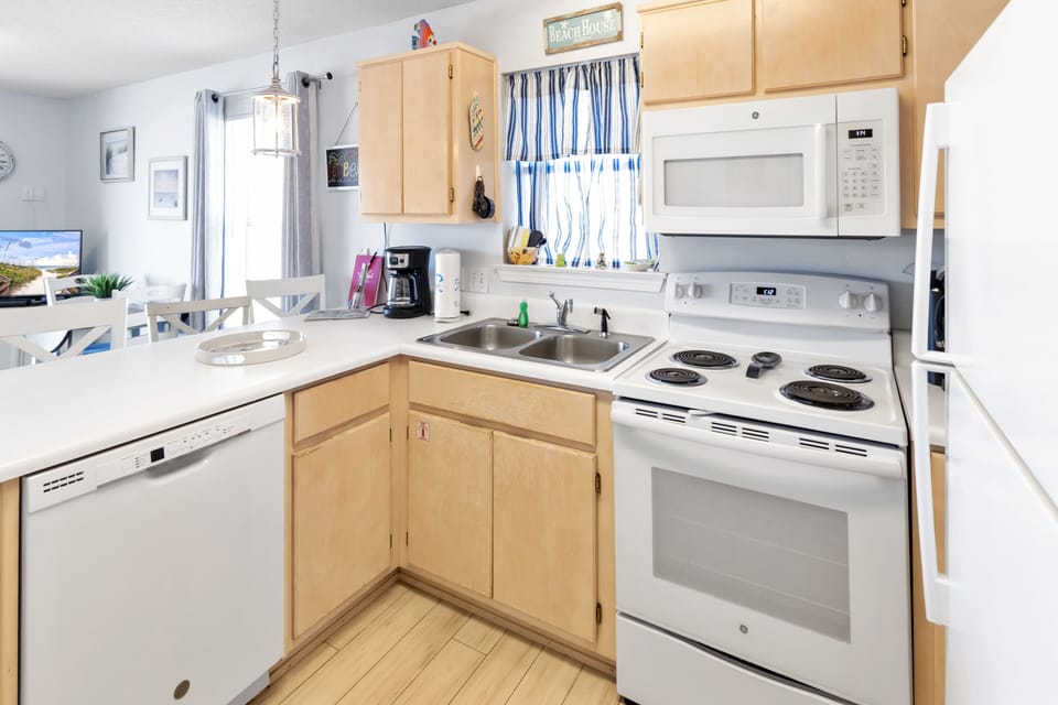 Well equipped kitchen