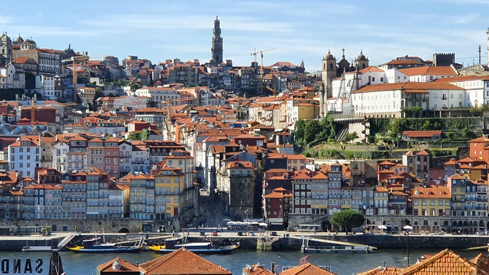 MyriverPlace N.2 - PORTO Riverfront Apartment With Breathtaking Views Apartment in Vila Nova de Gaia