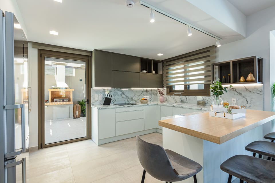A fully equipped kitchen for culinary wonders.