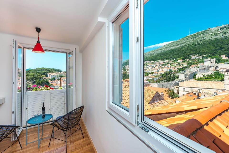 Apartment (2 Bedroom Apartment with City View) | Aerial view