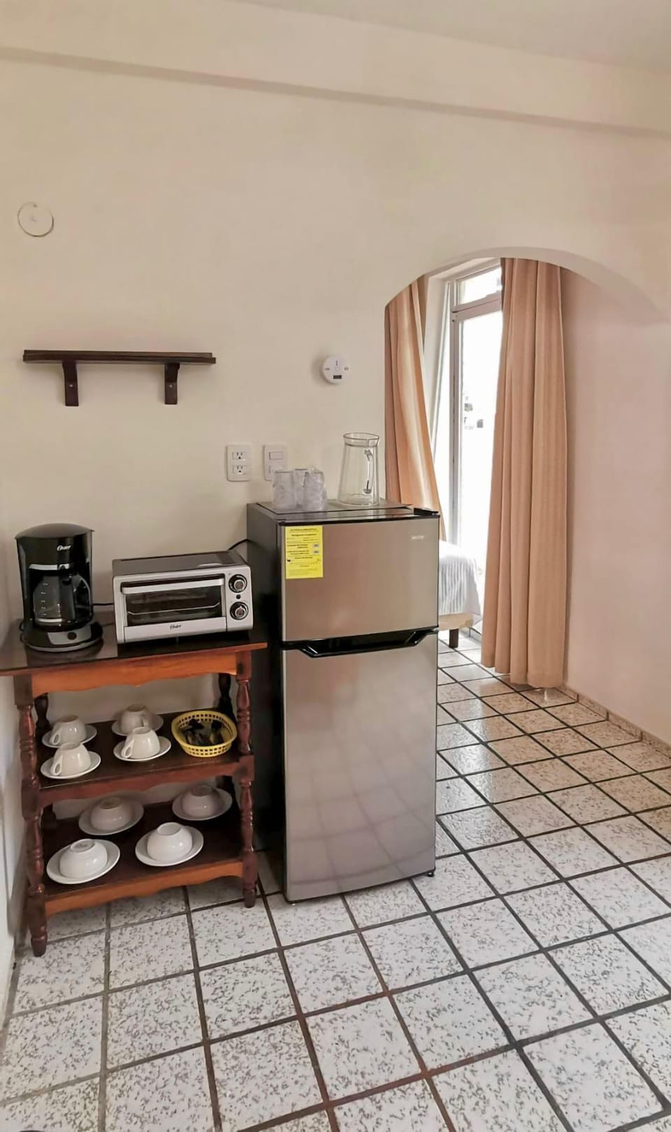 Junior Studio Suite, 2 Double Beds | In-room dining