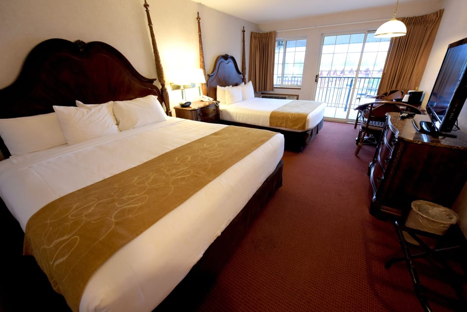 Desk, iron/ironing board, free WiFi, bed sheets