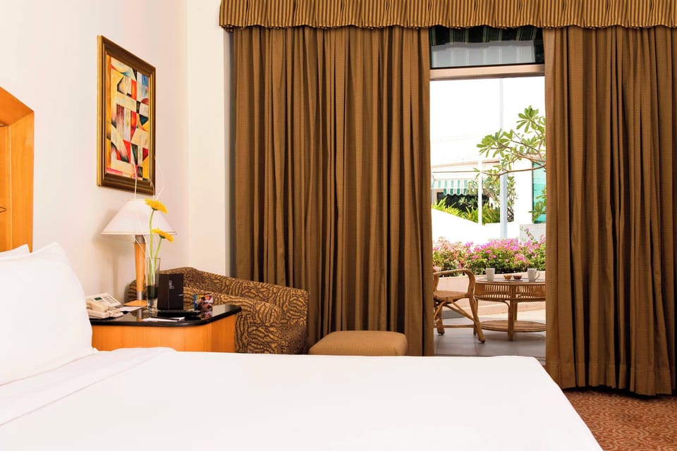 Deluxe Suite, 1 Bedroom (Deluxe Suite - King) | 10 bedrooms, minibar, in-room safe, individually furnished